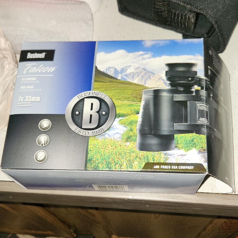 Black Falcon 7x35mm Binoculars